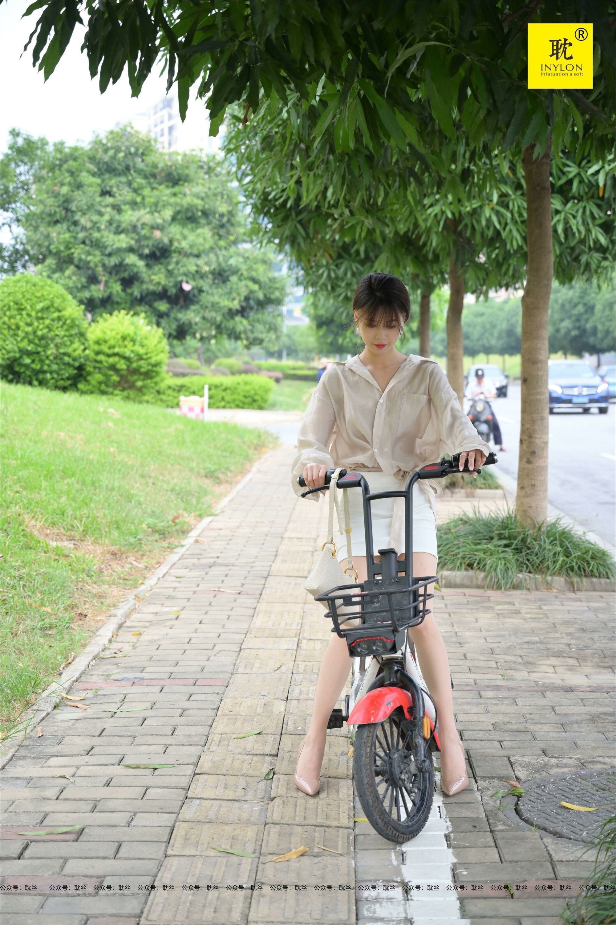 IESS异思趣向  第N种幻想之《一个人下班》⑤ 丘主管